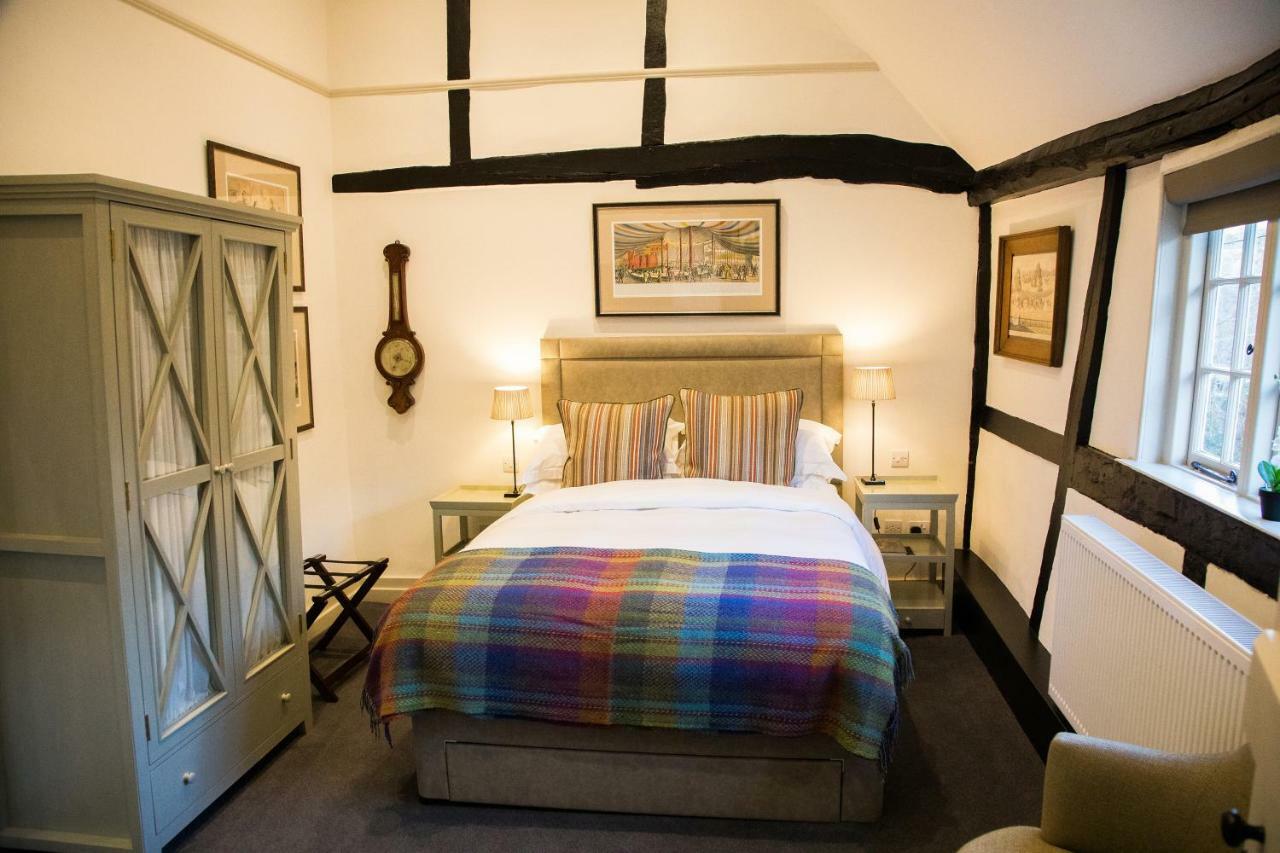 The Merry Harriers Bed and Breakfast Godalming Exterior foto